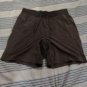 Men’s lululemon shorts size medium